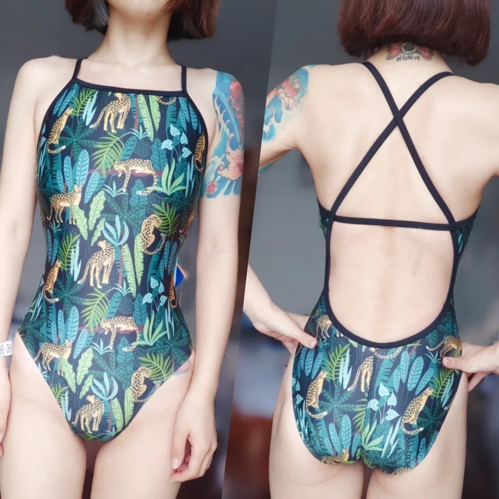 纹身少妇的泳装展示[33P]