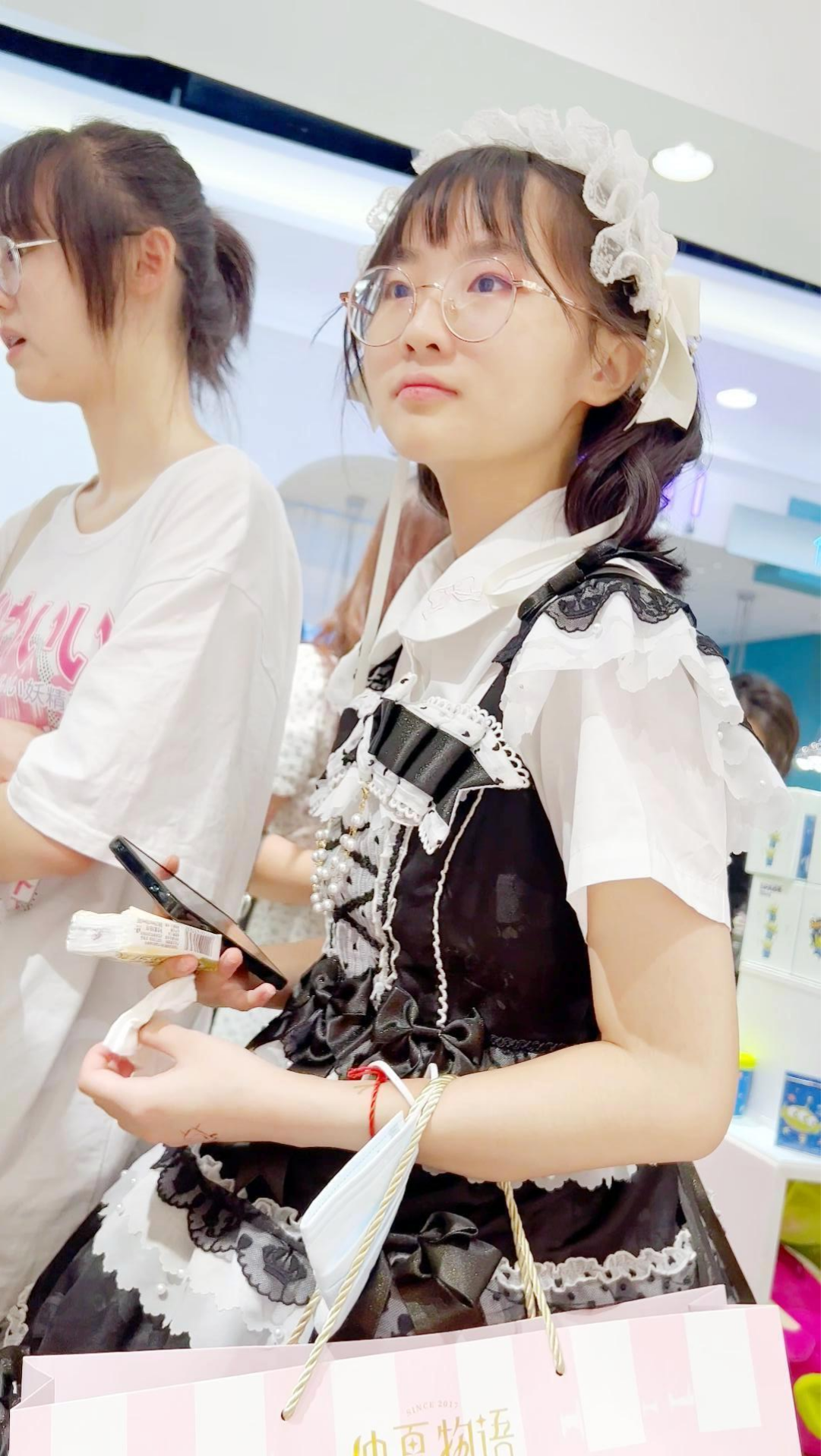 [另类视角]洛丽塔眼镜反差婊[16P]