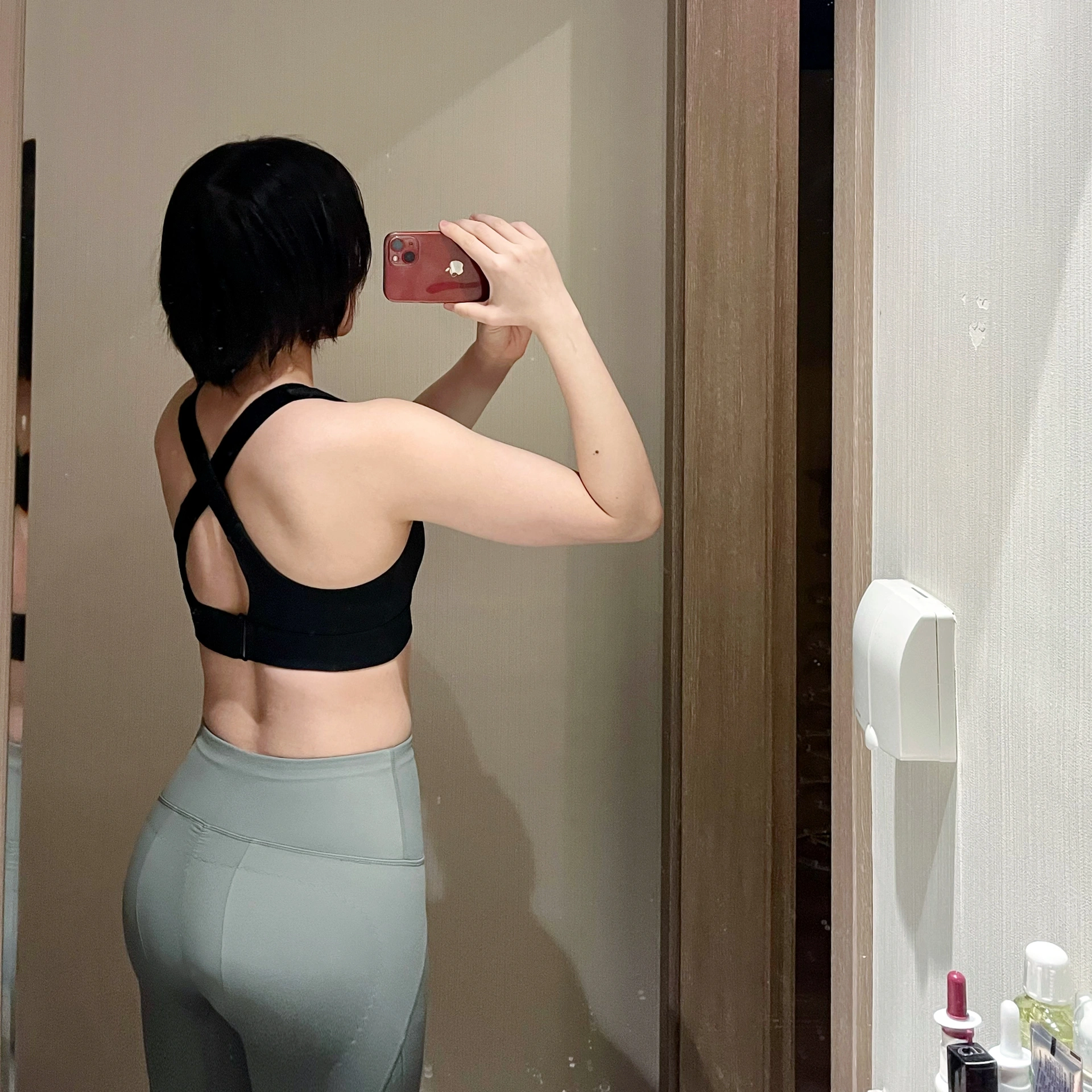 东X大学在读健硕学生妹，浑身散发健康美（素图不喜勿入）[35P]