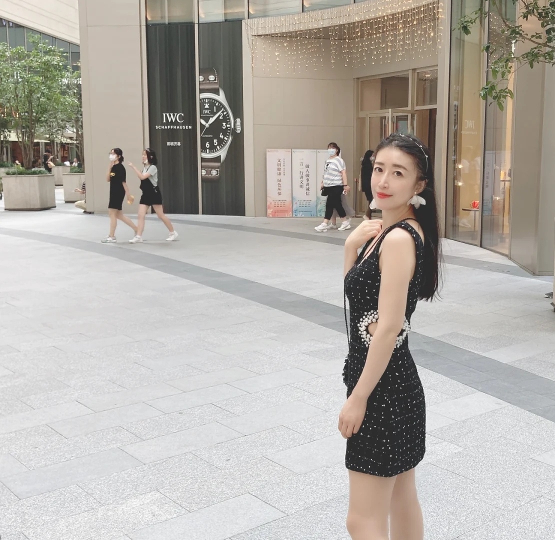 四十一岁白天鹅，老蚌生珠如少女