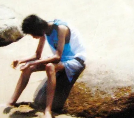 江苏32岁英语女老师畸恋15岁男学生[11P]