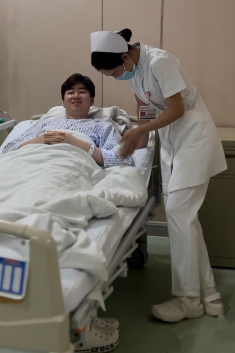 医护小花们爱榨精[31P]