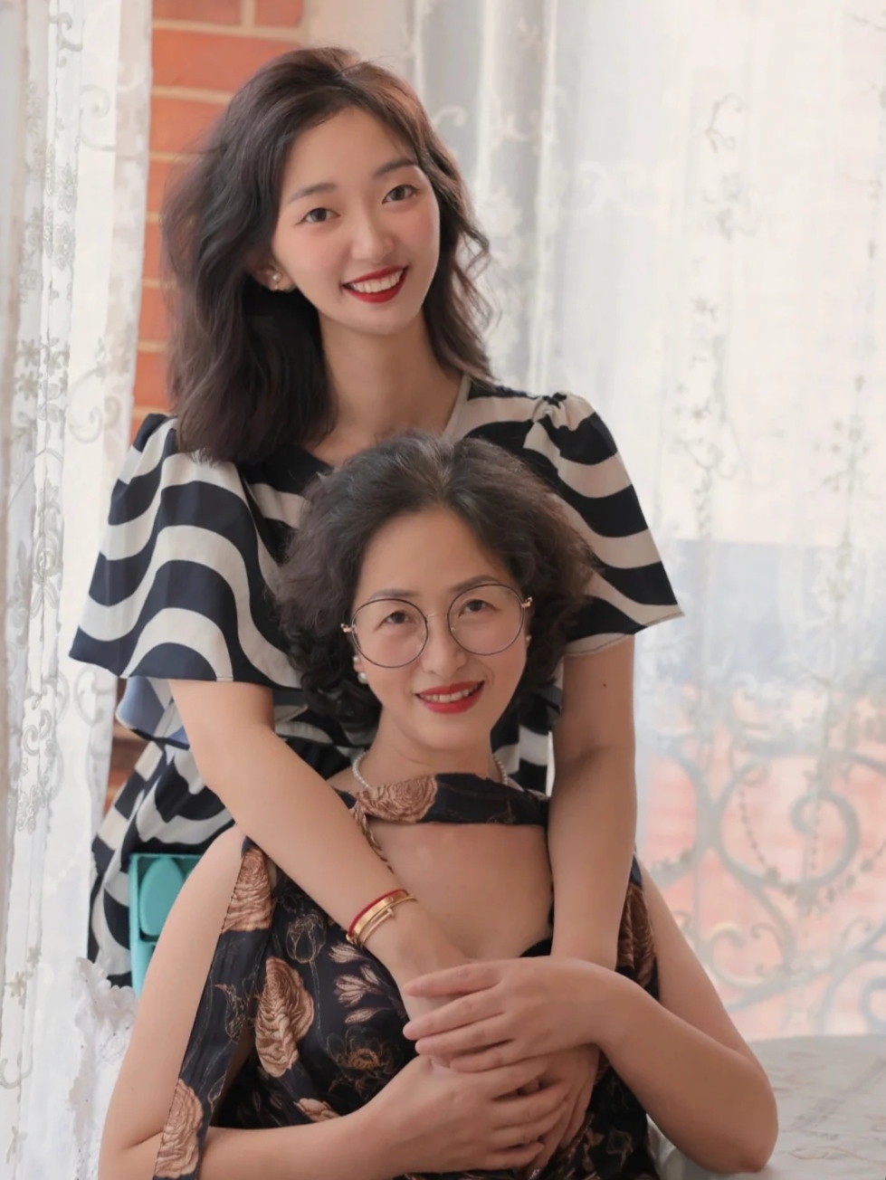 有花堪折直须折，有哪个男人能拒绝母女花[45P]