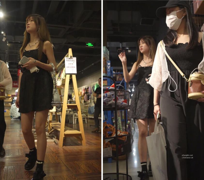 尾随偷拍美女裙底吊带裙美女捂裙子上楼梯透明蕾丝内正面露黑色极品黄色超短包臀裙长腿美女排队买奶茶被CD