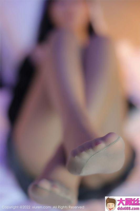 Xiuren秀人系列NO.5553顾楚楚完整版无水印写真