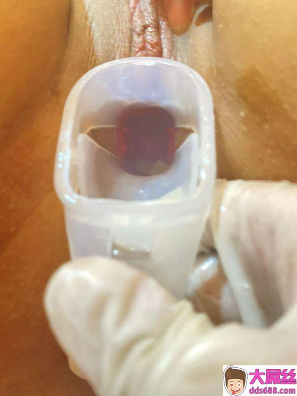 肉肉的妹子黑的有些过头,抠逼高潮到妹子肾虚