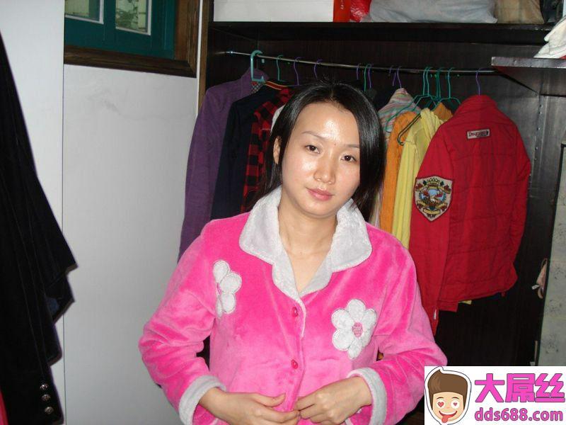 这个年纪插着最爽的时候28岁的人妻