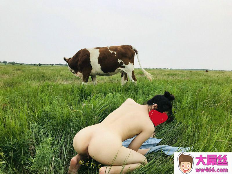 台风前的露出,雨有点大~依然是想在外面雨夜口交~口含棒根,缠吮轻嘬舒爽动情常常出其不意