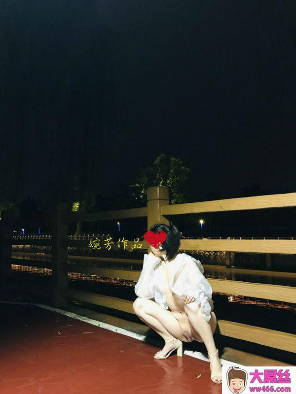 台风前的露出,雨有点大~依然是想在外面雨夜口交~口含棒根,缠吮轻嘬舒爽动情常常出其不意