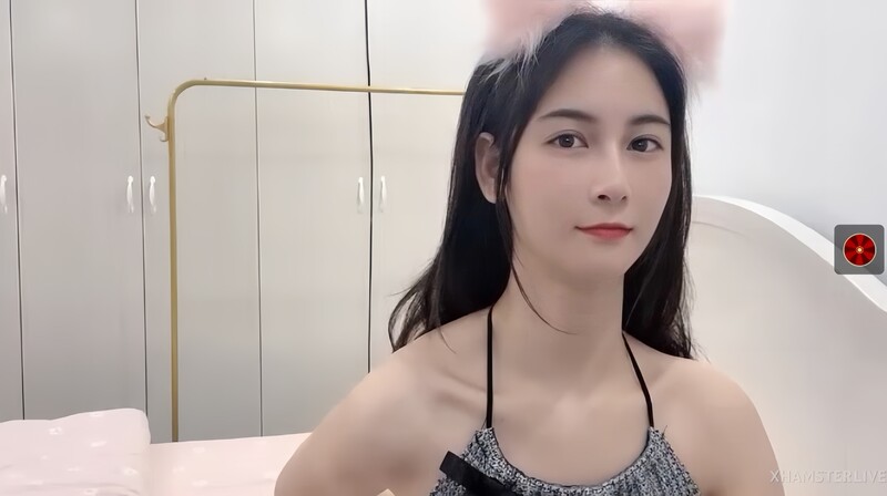 神仙级别神似江疏影，大美女全脱了【tiantian_LK】真是太漂亮了清纯女神看一眼就忘不掉