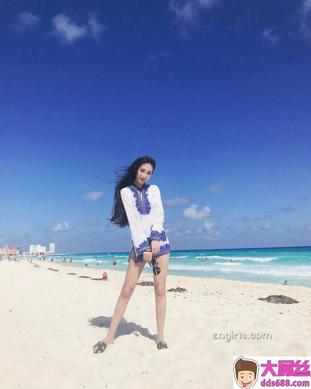 美腿界的天菜!留外高学历正妹看不腻!曲线太喷火!