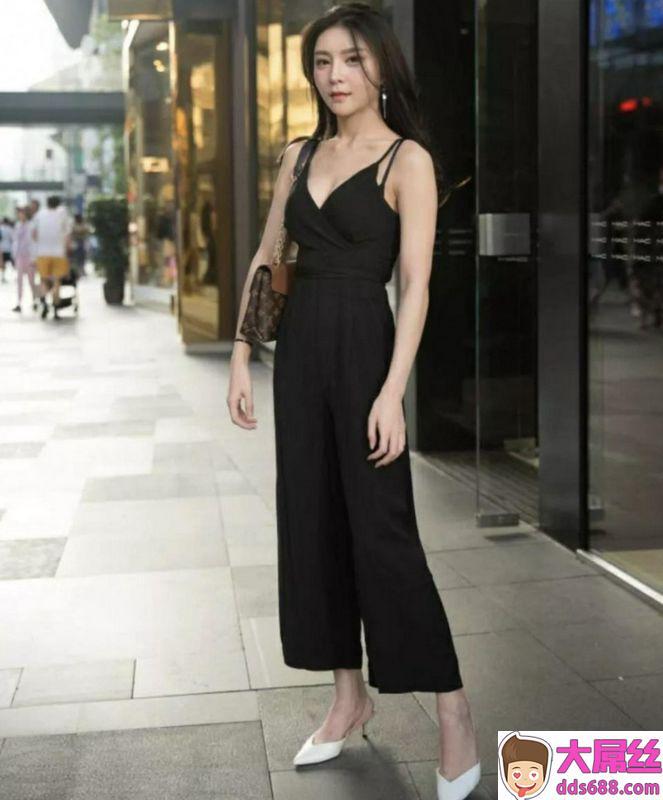 夏季女生这么穿,美的让人眼花缭乱