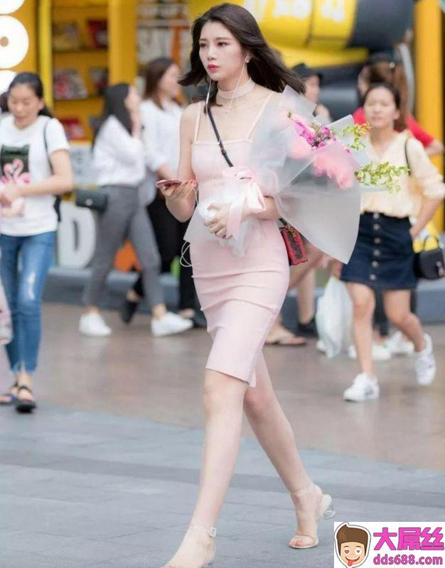 夏季女生这么穿,美的让人眼花缭乱