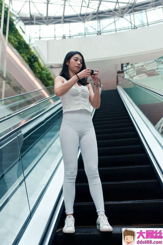 夏季女生这么穿,美的让人眼花缭乱