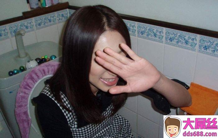 想像不到正妹发起情来会那么淫荡