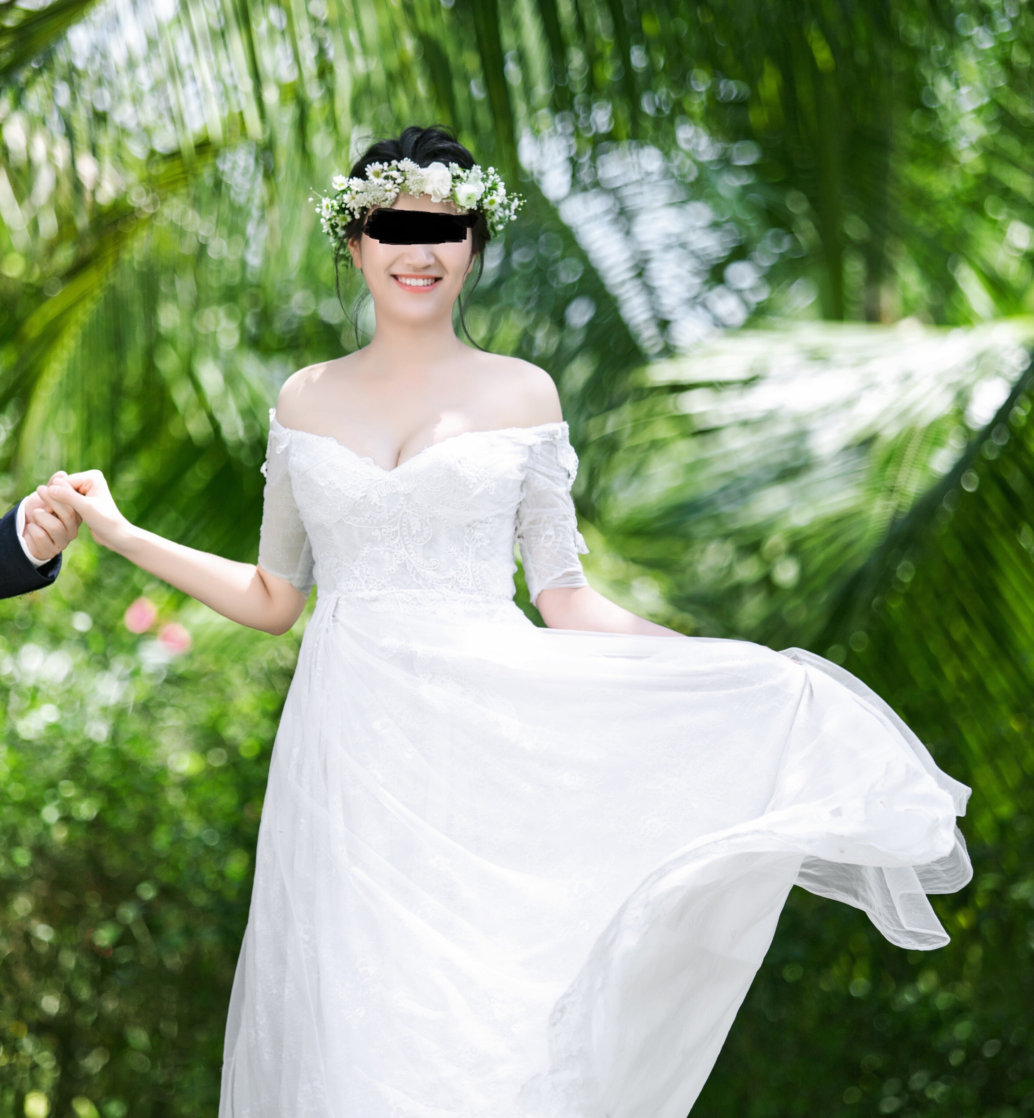 31岁熟女家妻微露脸，胸大穴紧，肉厚水多，皮实耐艹