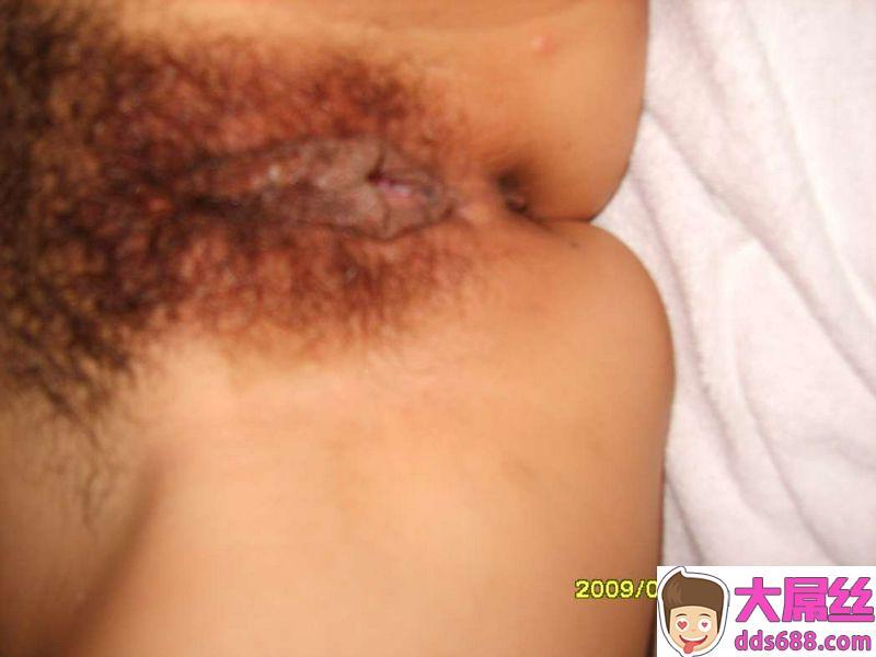 贵在真实，与丰满贤妻家中性爱照真心流露