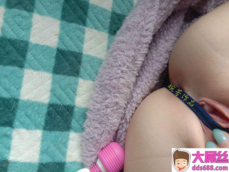 倒春寒的三月太想做爱了来我家坐坐吧!哥哥我想和你目中无人的随处拥吻阴天看海雨天做爱