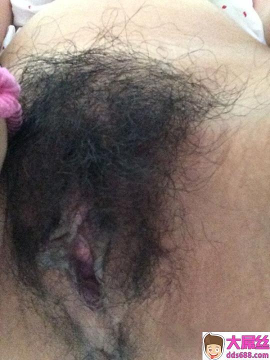 玩了两年的情妇提分手~把自拍照投稿发洩!