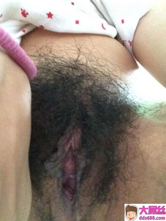 玩了两年的情妇提分手~把自拍照投稿发洩!