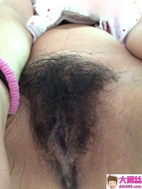 玩了两年的情妇提分手~把自拍照投稿发洩!