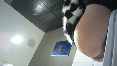 商场女厕全景偷拍多位不敢坐蹲着尿的少妇