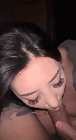 极品推荐【榜一大哥】最新福利，极品人妻，房地产销售