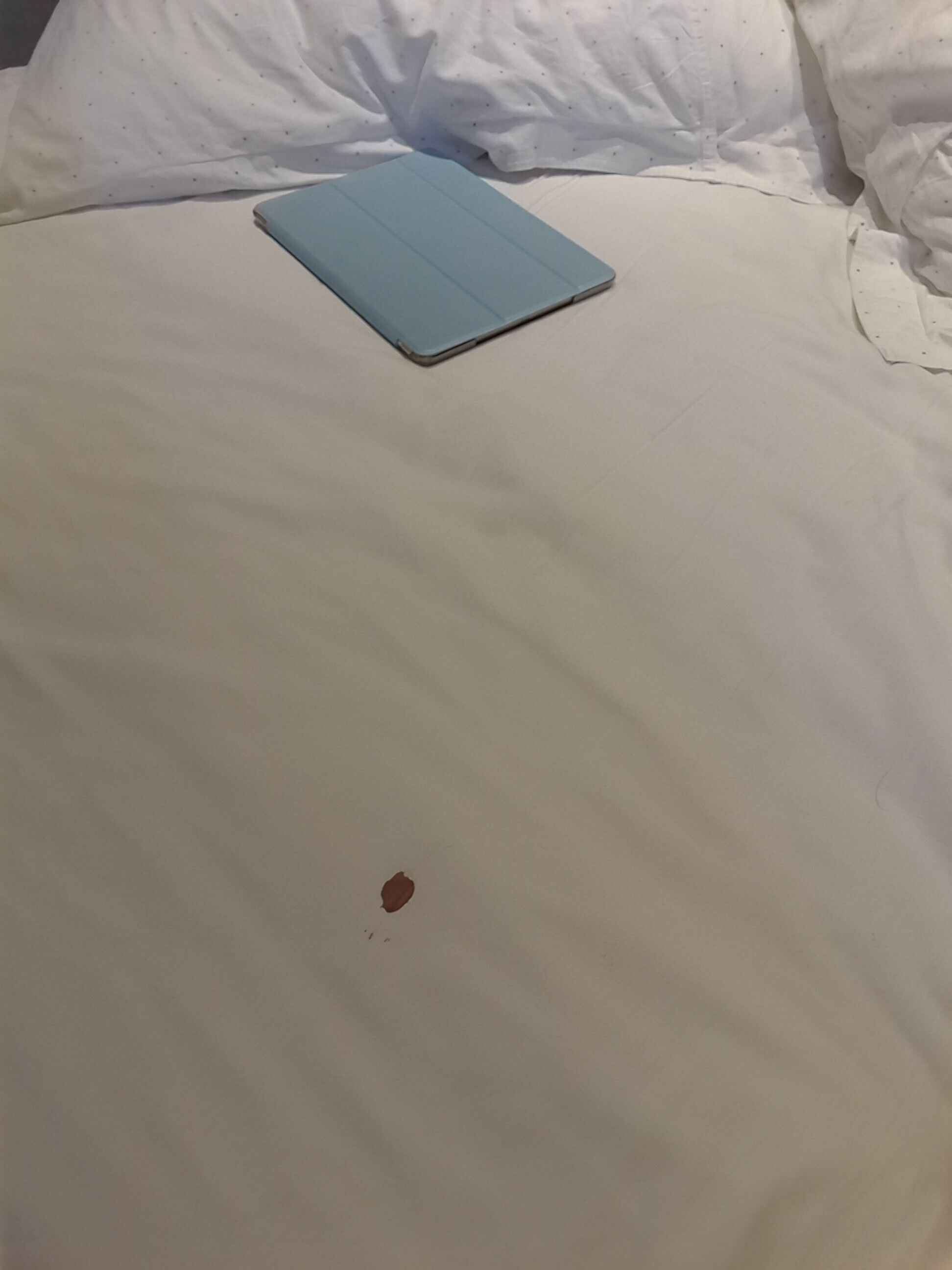 曾经那个海誓山盟、彻夜缠绵的女孩，是烟消云淡埋在记忆深处，还是终成眷属依然干到深处？