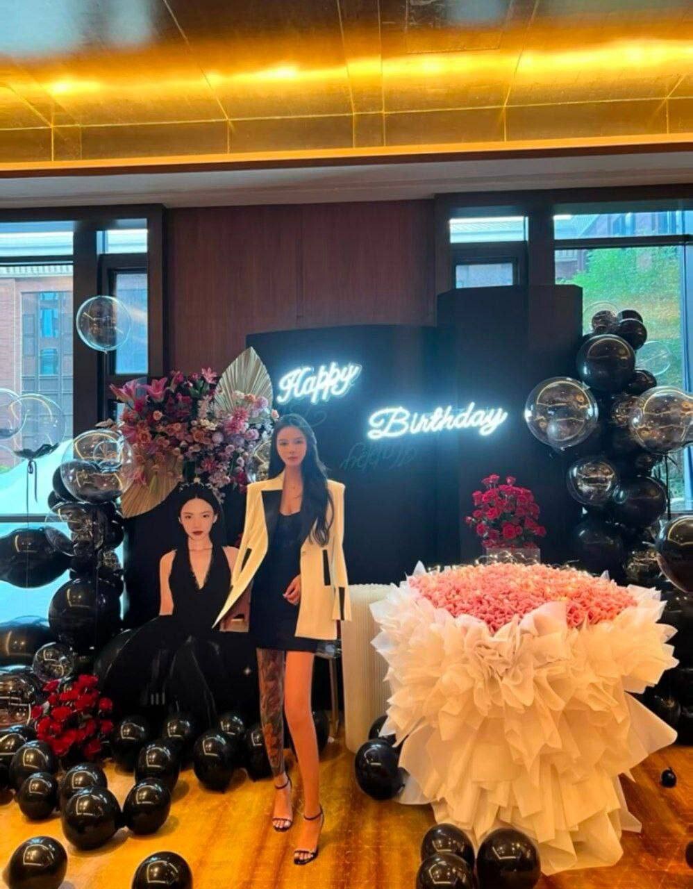 纹身女网红参加活动惨遭迷奸放尿