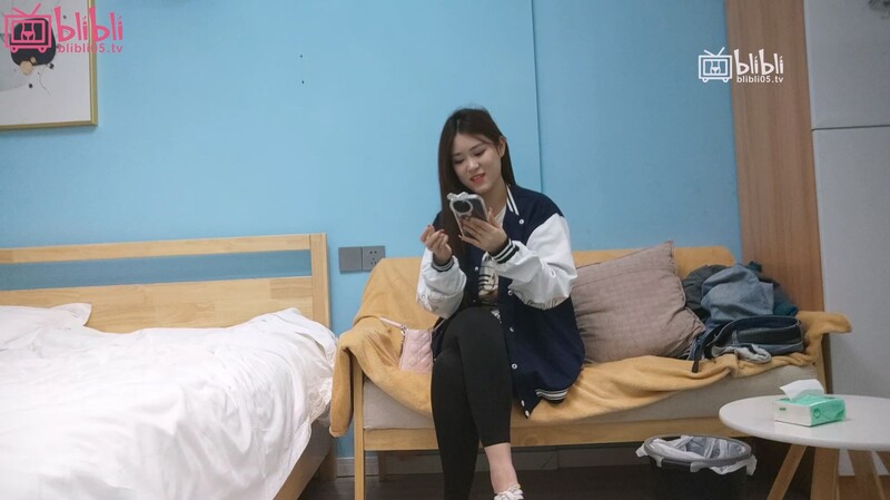 极品小少妇骚穴神似水帘洞 软糯爆乳温润吸茎 爆肏输出绝妙呻吟 榨精肉便器