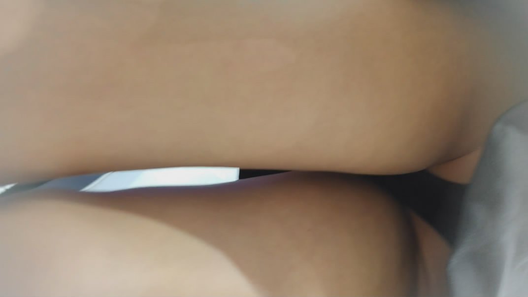 2023车展大神偷拍一起来看车展的各种路人 主播车模裙底风光肉色丝袜极品大腿