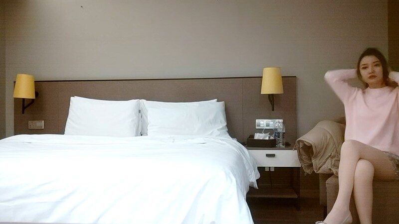 神似王鸥极品女神难得一遇，换套干第二炮，佳人高潮成就感满满!