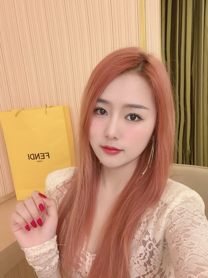 有钱人的玩物你的女神