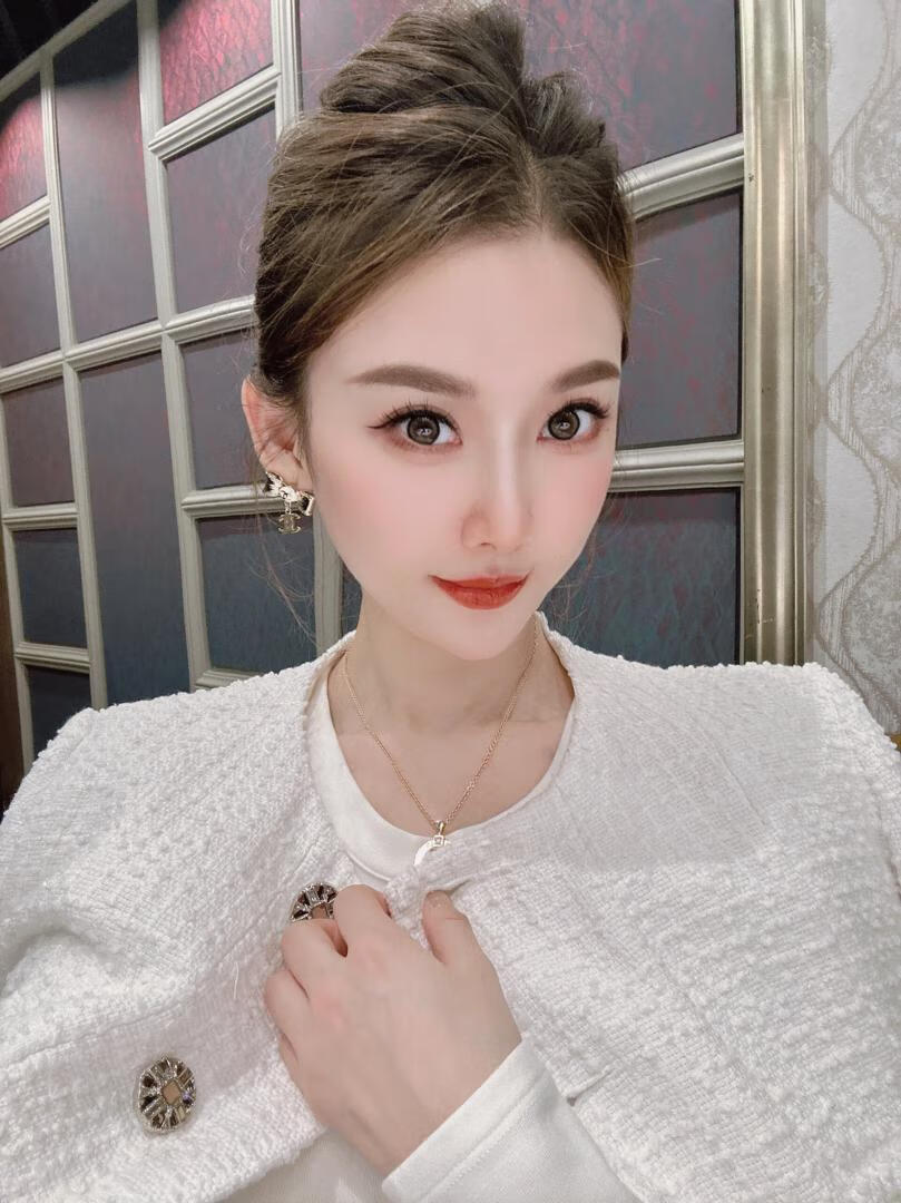 广州比亚迪的陈小姐，买秦PLUS，可以口吗