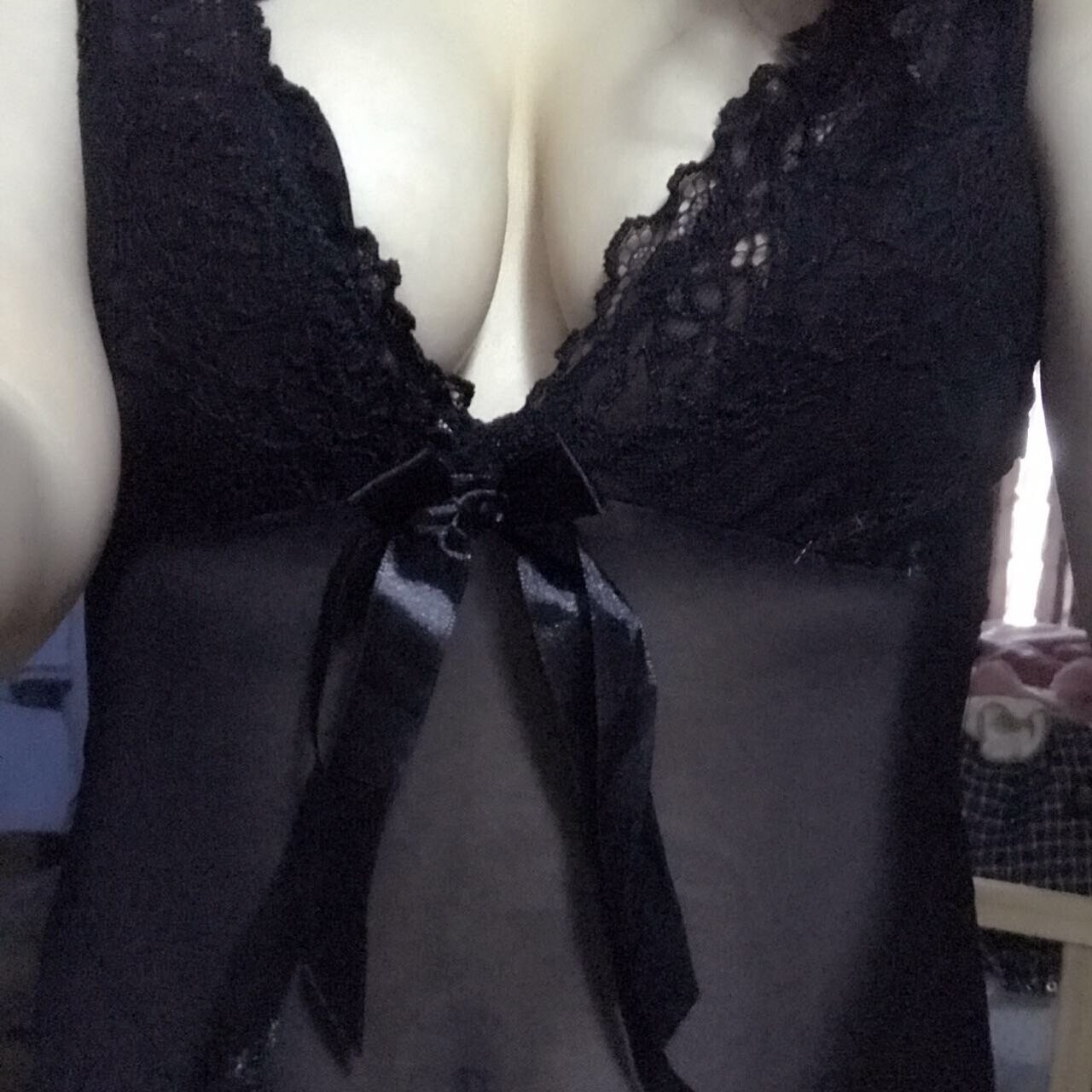 一个漂亮少妇请鉴赏