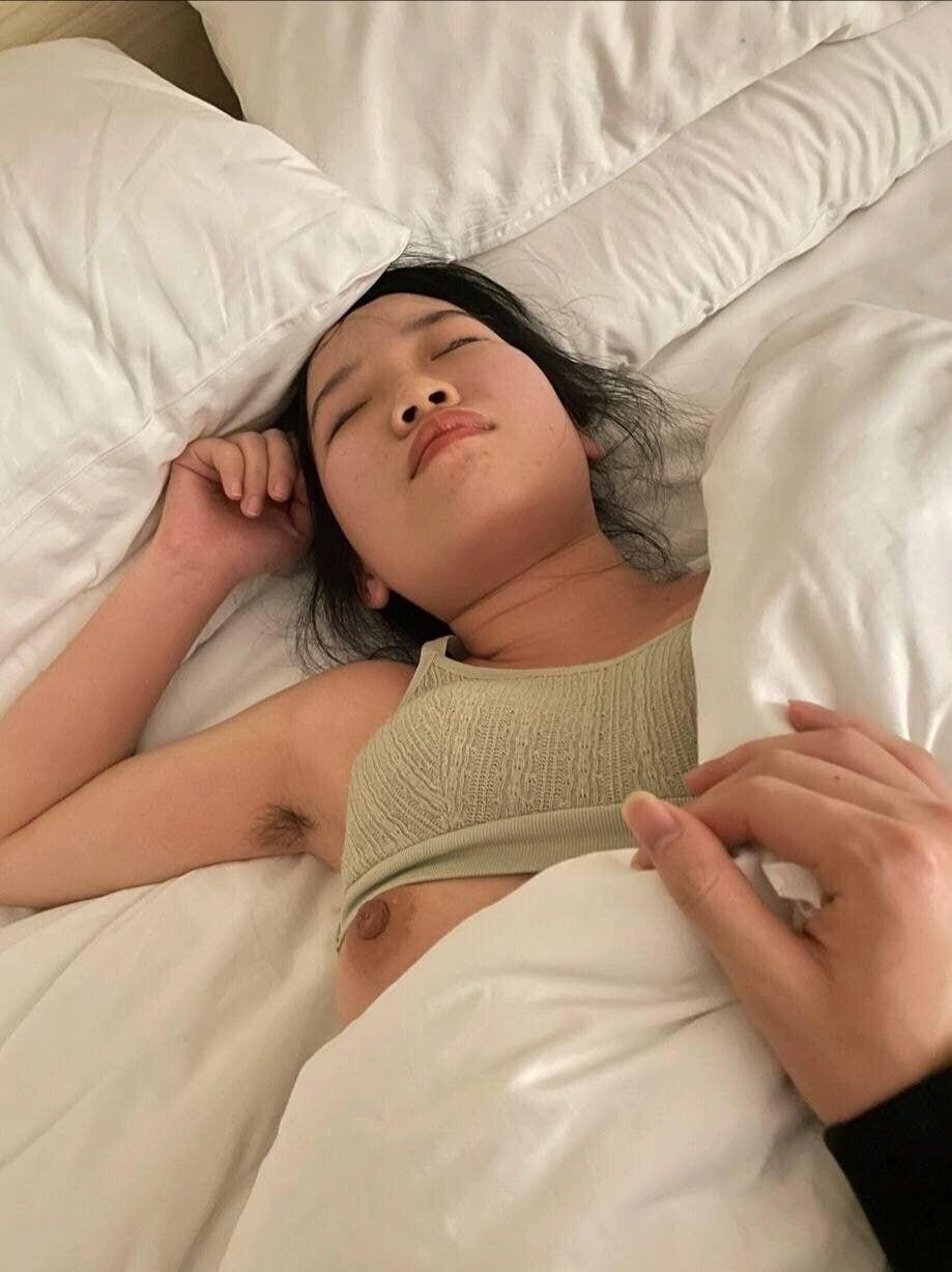 几个被渣男坑了的女孩子