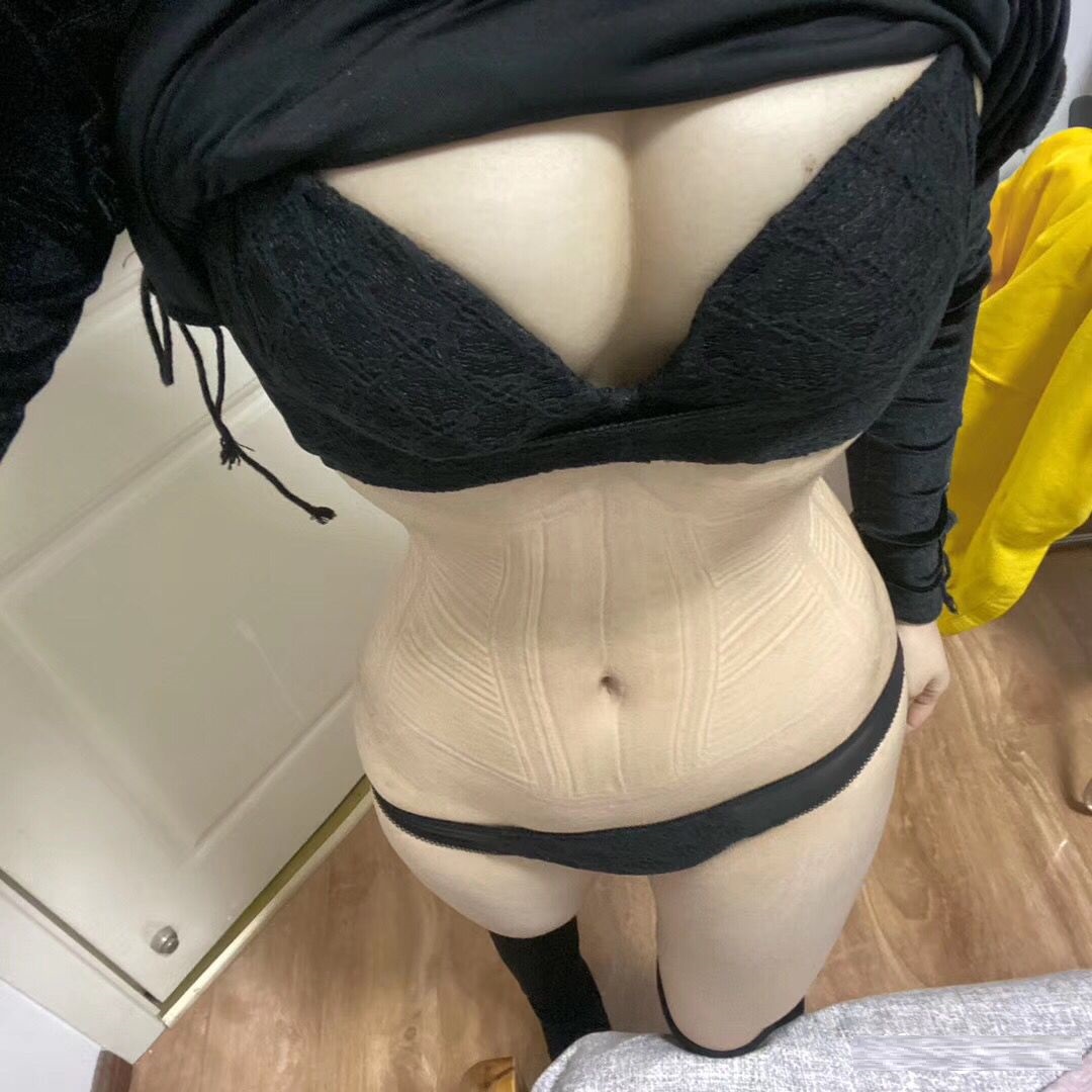 丰臀插入奶子吸起来爽死[20P]