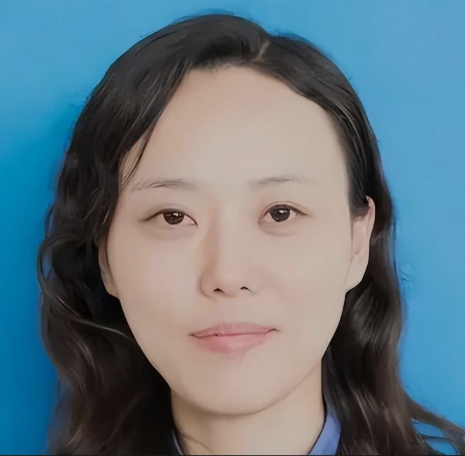 上海80后女贪官，独创开房式受贿，随身带安全套，被3个富商共享，你愿意操女贪官吗？