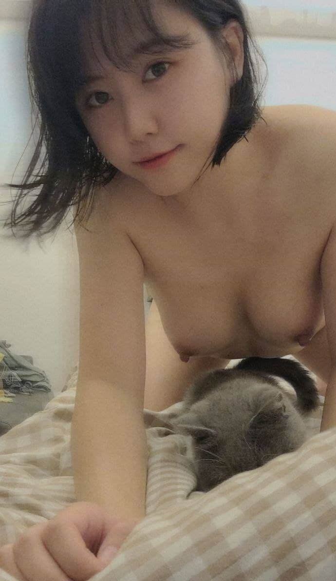 这屁股看上去很有感觉