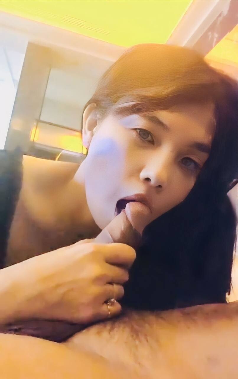 吃鸡的样子可真爽