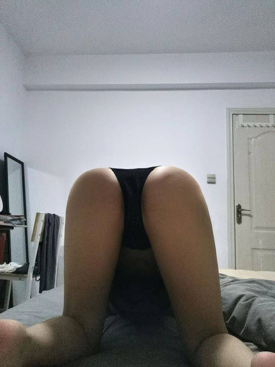 这屁股看上去很有感觉