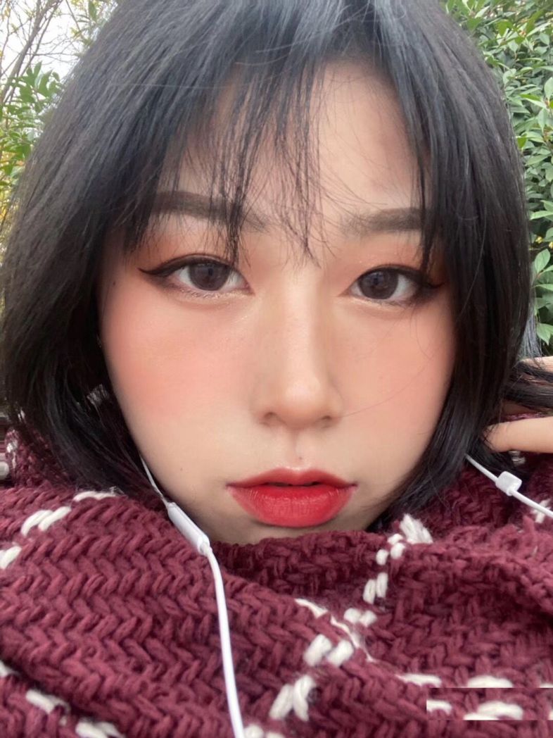 丰臀插入奶子吸起来爽死[20P]