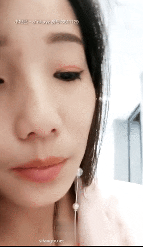 【真实孕妇系列】都已经六个月了肚子挺大极品良家美女【小奶奶】，家中洗澡的时候想男人了，自慰骚穴