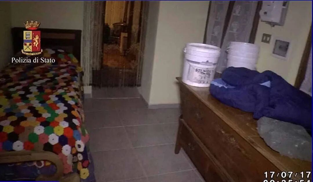 暗网嫩模绑架事件，30万贱卖给富豪当作玩物，被救之后却遭网友唾骂！