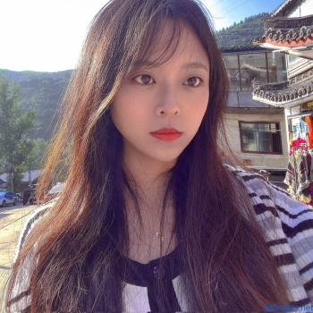 直击换妻爱好者的内心【娇娇妻】淫荡老婆让绿帽老公找男人操她，越多越好，眼镜 反差 淫语 绿帽 露脸