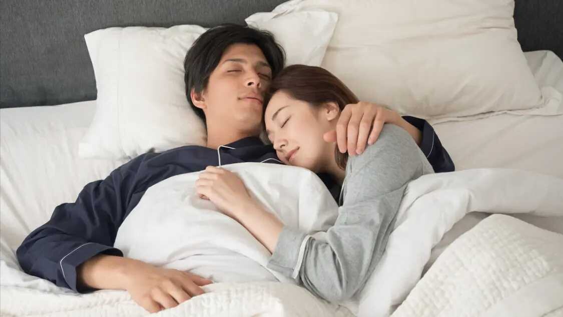 经期忍不住想同房，戴个套就能做？