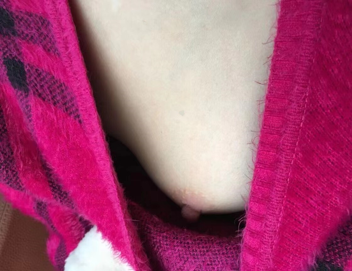 请欣赏济南22岁学生妹反差小母狗