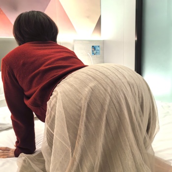 斯文的媳妇肥美鲍鱼到珠海旅行开房自拍结婚纪念日