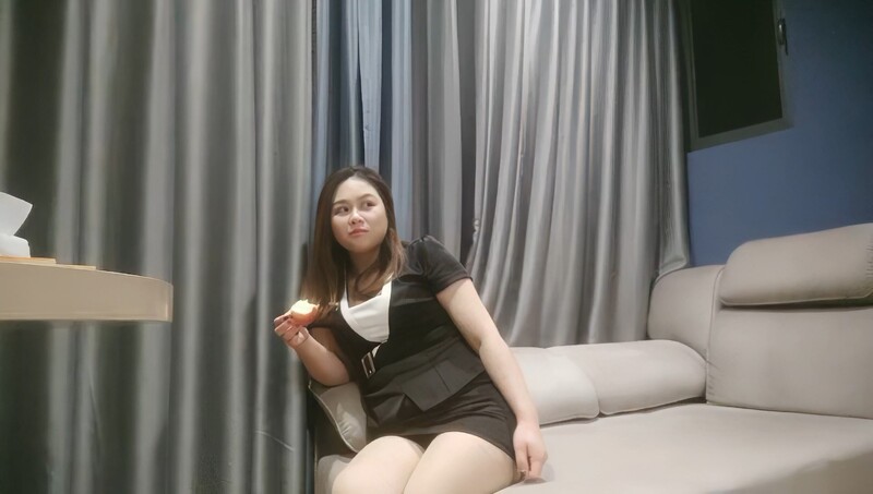 重金诱惑3000块只需要被操一次小少妇决定卖逼加约炮激情四起