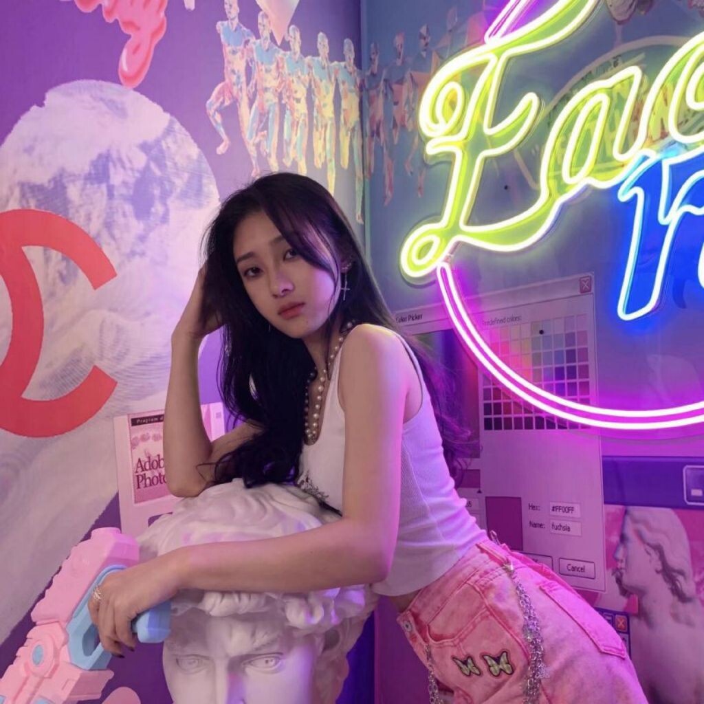 女友是护士，撮合我和她同时，怀疑这是个局啊